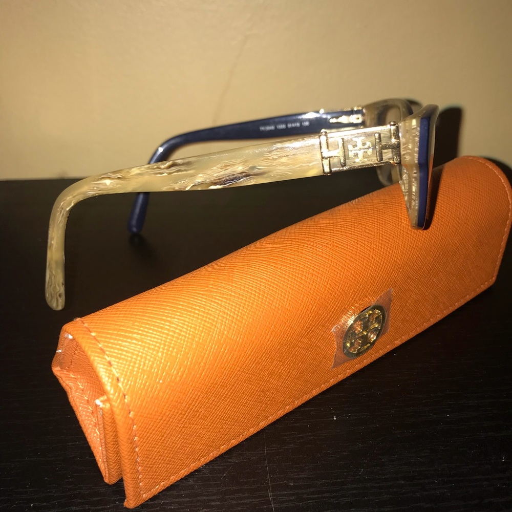 Tory Burch optical glasses!